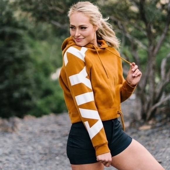 Zyia Camel Cropped Hoodie Drawstring Rust Burnt Orange Brown Logo Sleeve Small - Picture 2 of 10